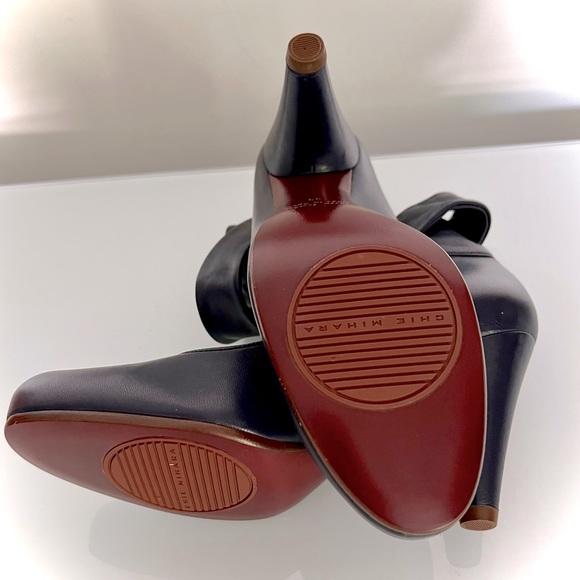 NIB CHIE MIHARA CM.JAY Maryjane Heels in Eggplant Sz EU 39 / 8.5 - Picture 3 of 5